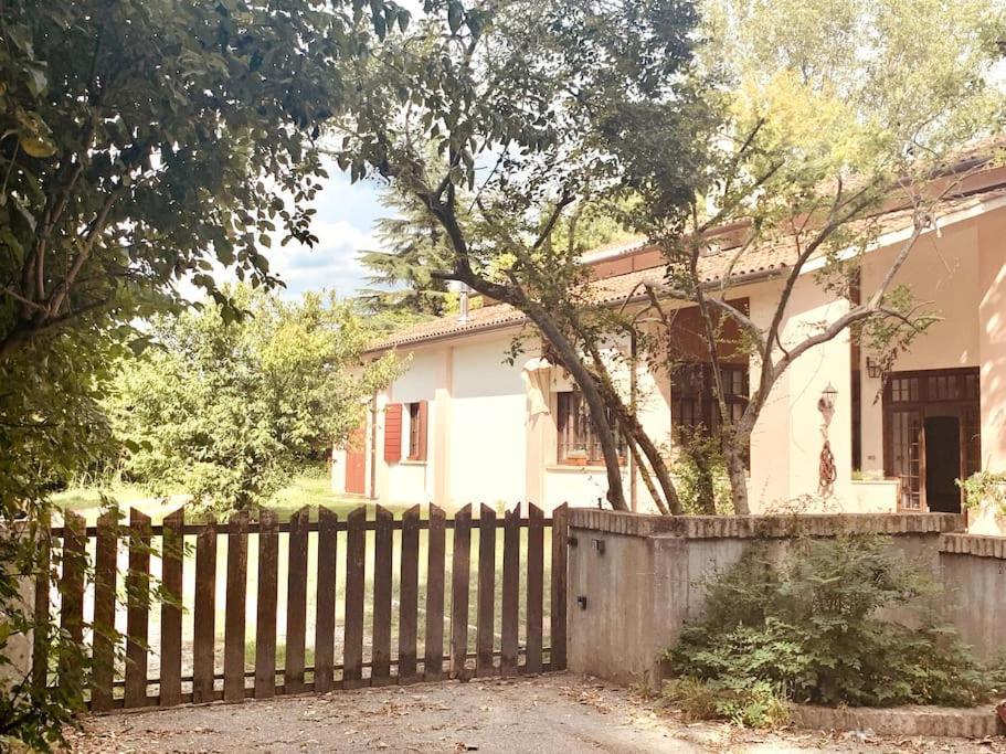 Canton  Raffinatezza Rustica Nella Campagna Veneziana 아파트 외부 사진